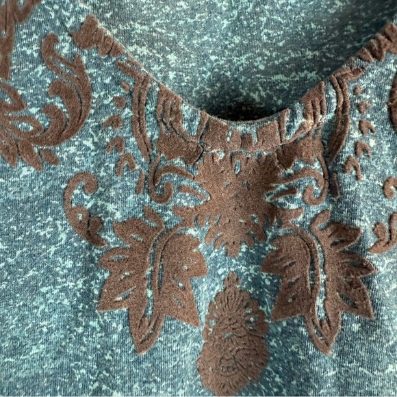 Soft Surroundings Teal Embroidered Blouse size: M   Velvet Smocked V Neck - Picture 7 of 15